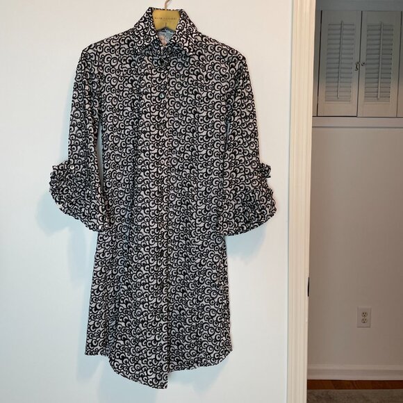 BELL Fine Garments Floral Embroidered Button Down Collared Shirt Dress \\ 2 - Picture 2 of 11